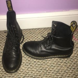 Dr. Marten Boots Size 9, hardly worn
